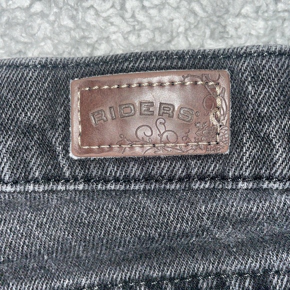 🥶🔵💙RIDERS RELAXED FIT. Denim bluejean shorts. Black colored bluejean Size 14L - Picture 6 of 6